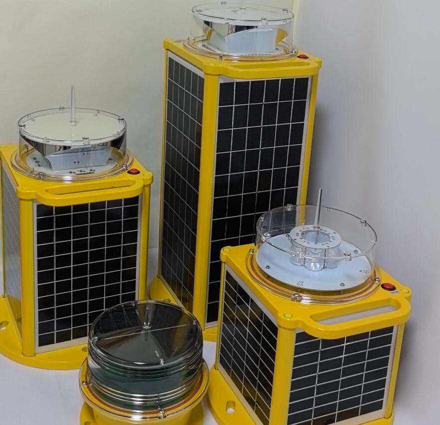 solar aircraft warning light