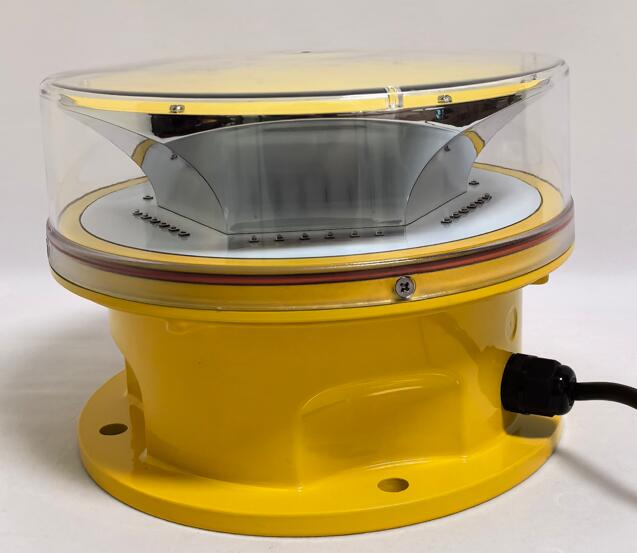 medium intensity aviation light